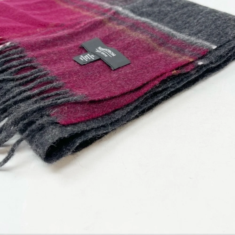 NORDSTROM Men’s Shop Charcoal Gray Maroon Plaid Soft Fringe Classic Scarf